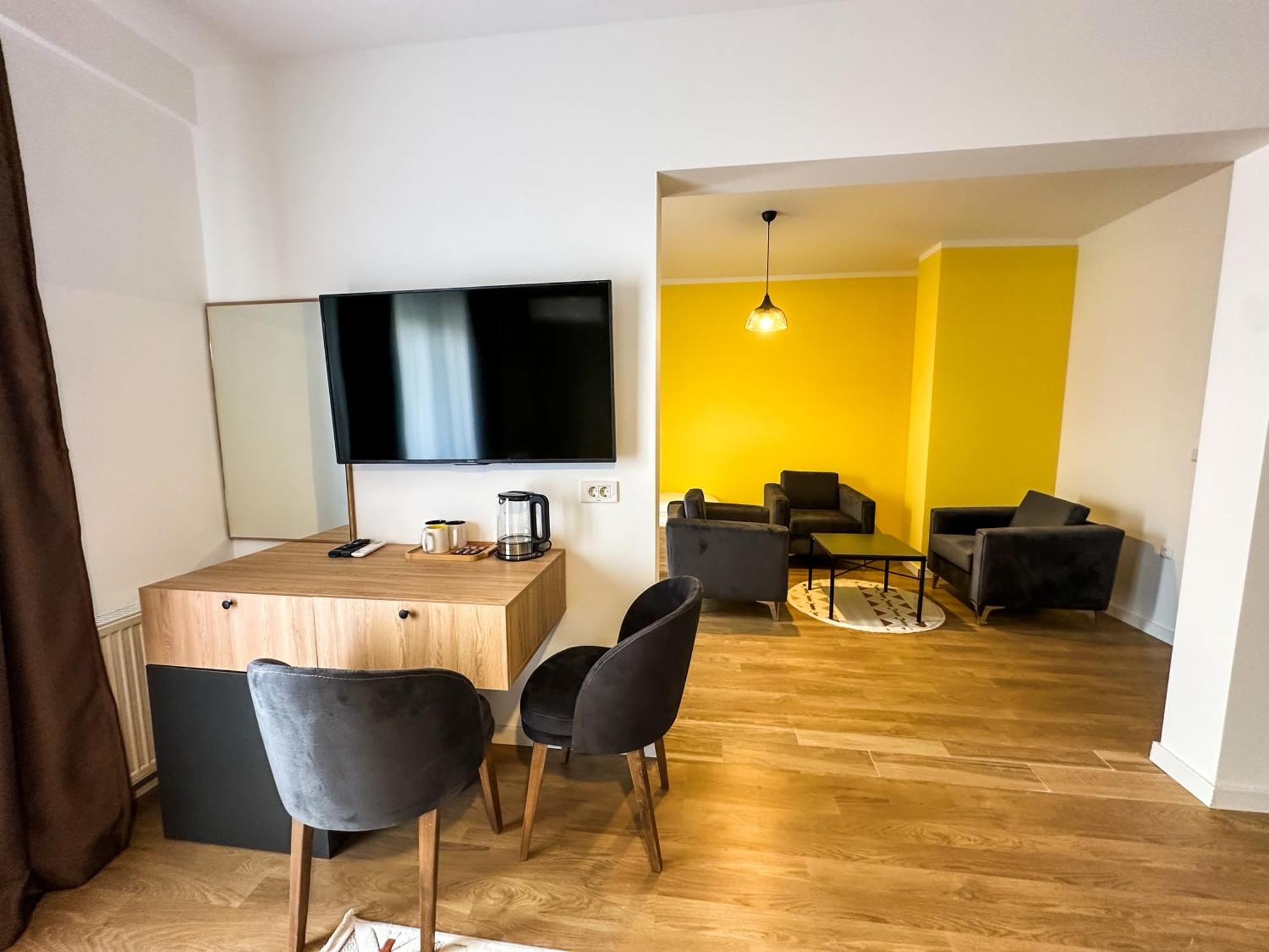 Grand Apartments Prishtina Πρίστινα Εξωτερικό φωτογραφία