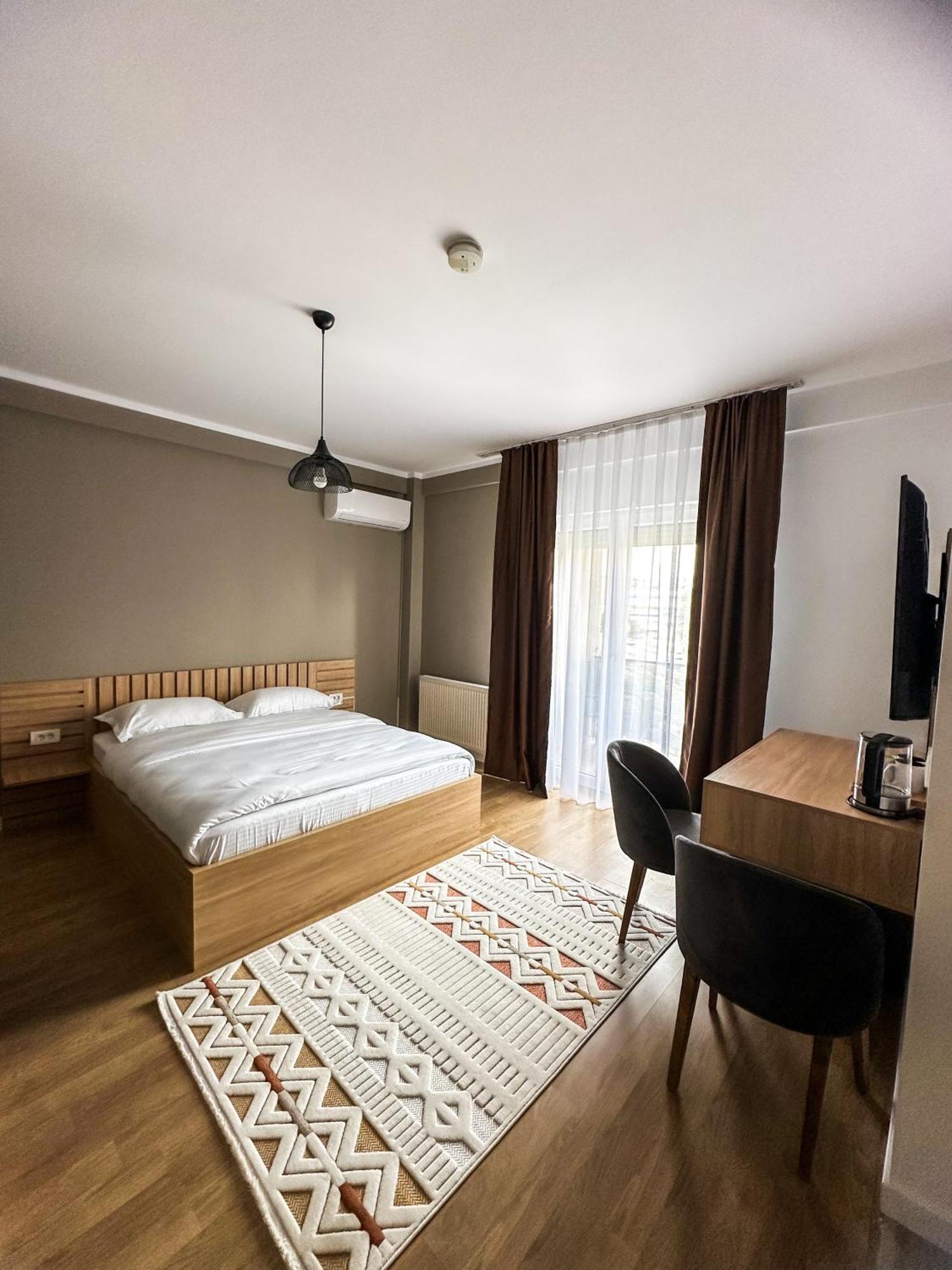 Grand Apartments Prishtina Πρίστινα Εξωτερικό φωτογραφία