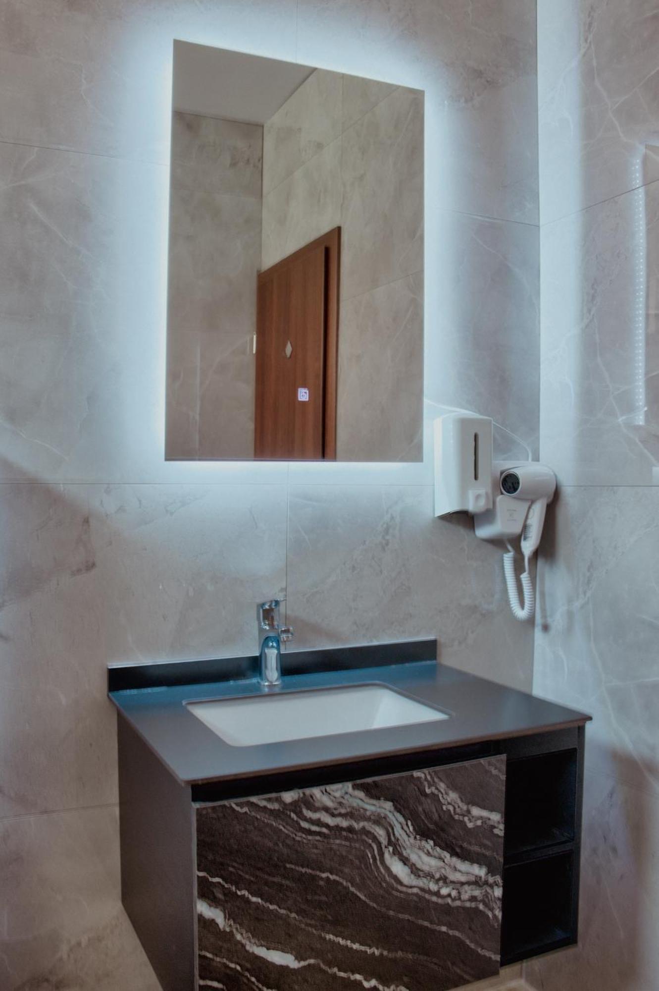 Grand Apartments Prishtina Πρίστινα Εξωτερικό φωτογραφία